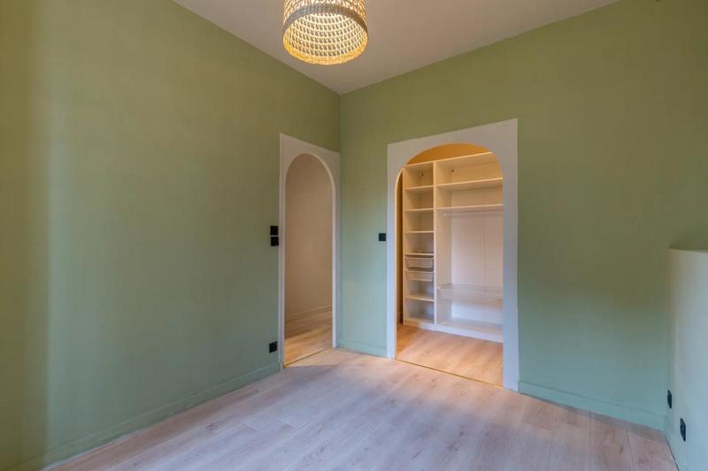 Appartement - 60 m² - 2 pièces