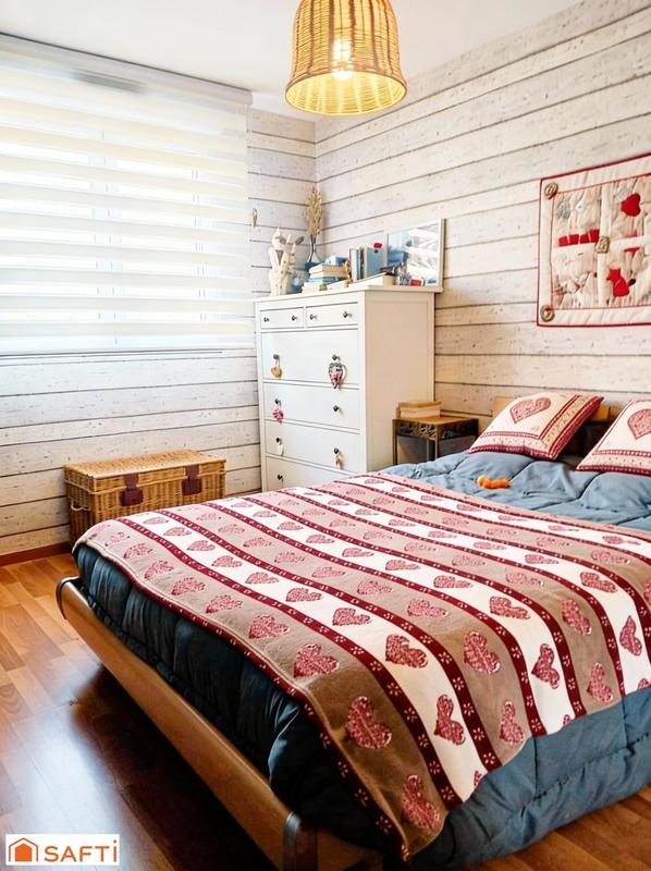 Maison - 87 m² - 4 pièces