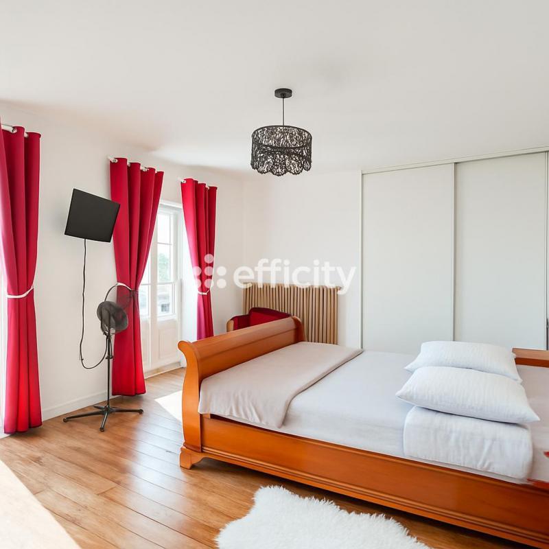 Maison - 165 m² - 4 pièces