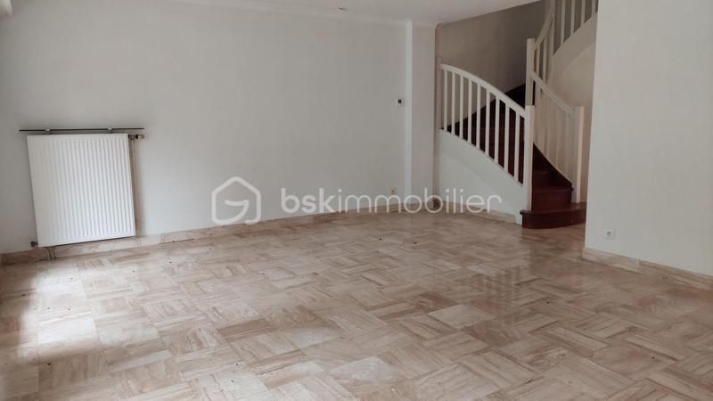 Duplex - 147 m² - 7 pièces