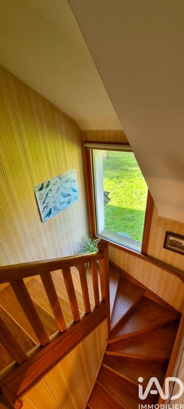 Maison - 140 m² - 8 pièces