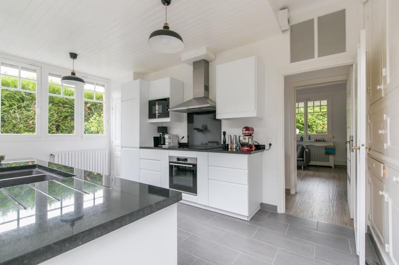 Propriété - 200 m² - 8 pièces