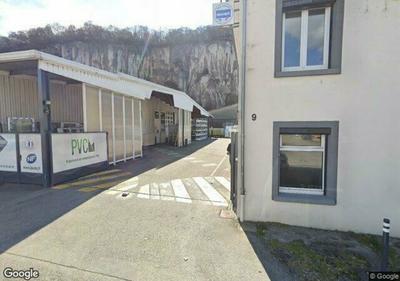 Local d'activité / Entrepôt - 2 500 m²