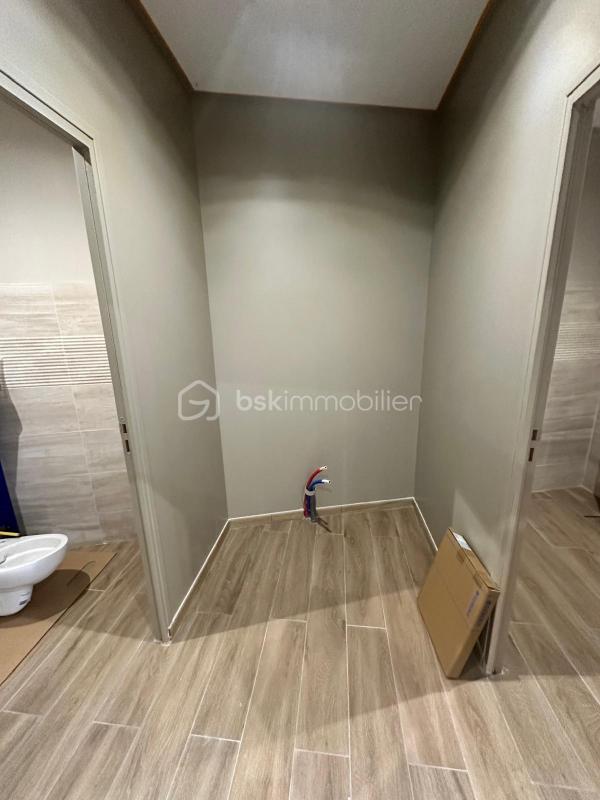 Immeuble - 144 m² - 7 pièces