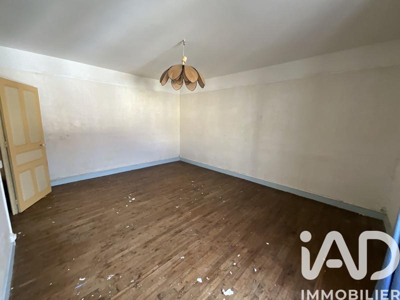 Maison - 180 m² - 6 pièces