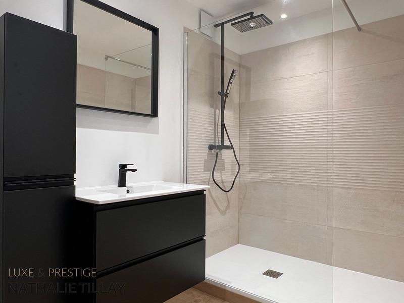 Appartement - 80 m² - 3 pièces