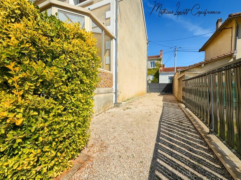 Maison - 150 m² - 6 pièces