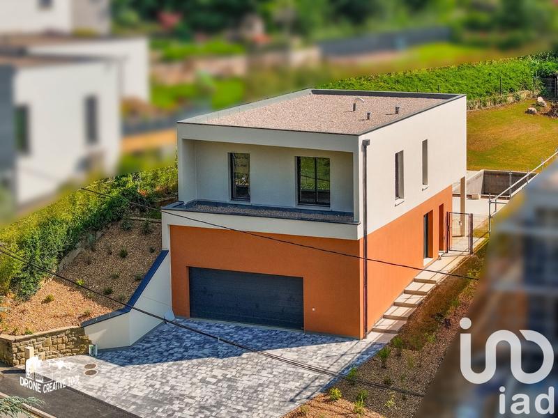 Maison de maîtres - 146 m² - 6 pièces