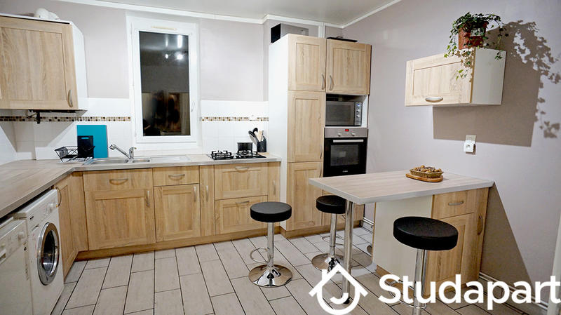 Chambre - 11 m² - 1 pièce