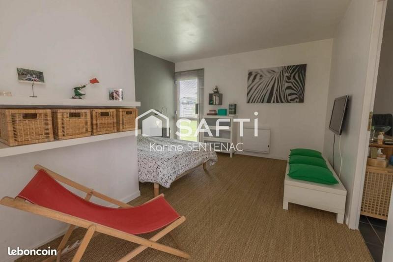 Loft - 175 m² - 5 pièces