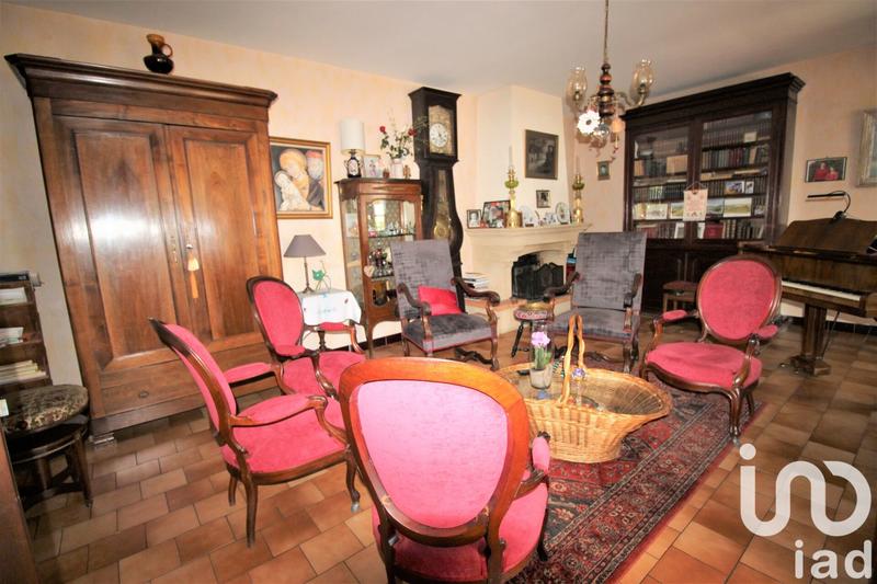 Maison - 180 m² - 5 pièces