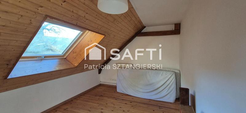 Maison - 196 m² - 7 pièces