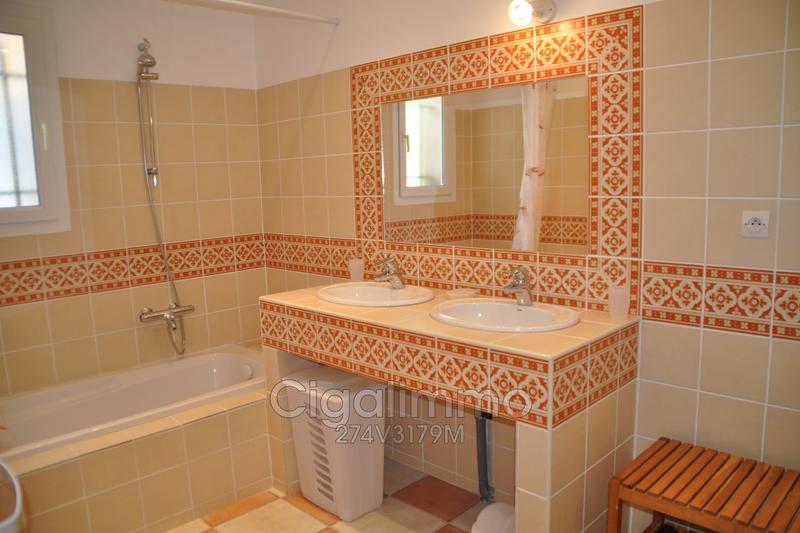 Villa - 167 m² - 6 pièces