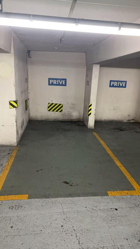 Parking - 12 m²