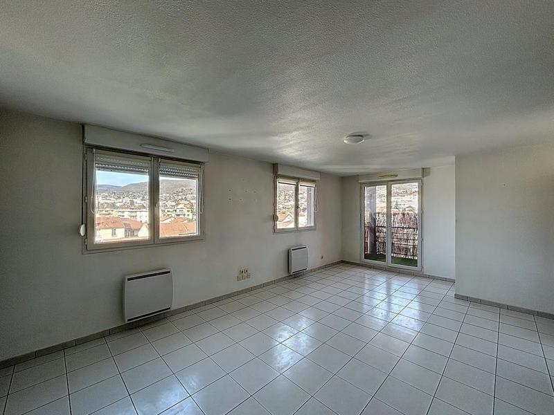 Appartement - 61 m² - 3 pièces