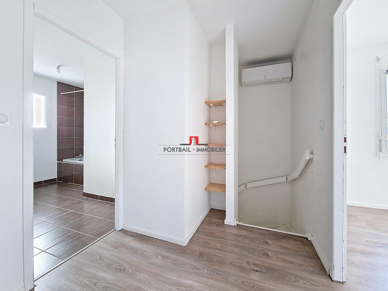 Maison contemporaine - 90 m² - 4 pièces