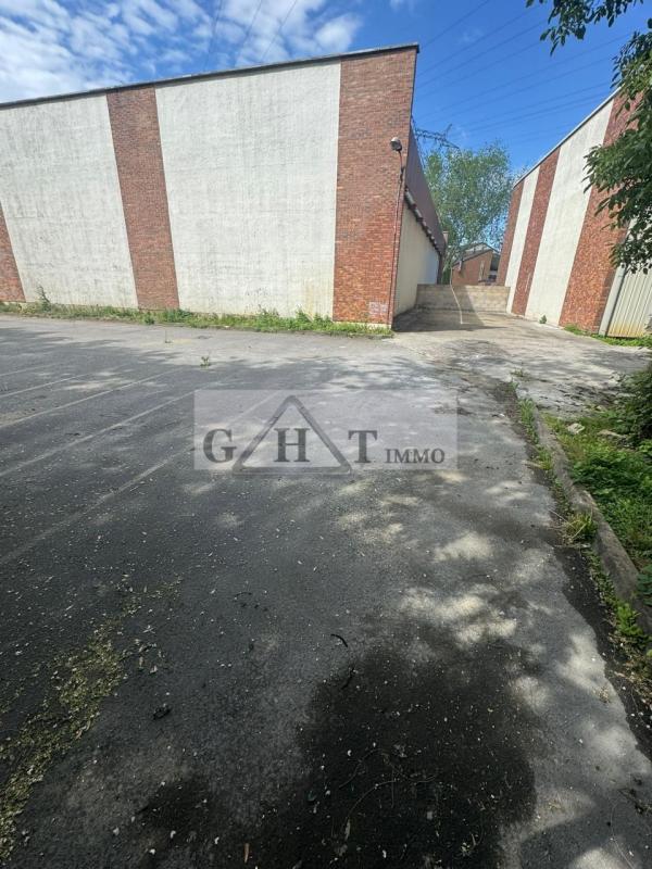 Terrain industriel - 400 m²