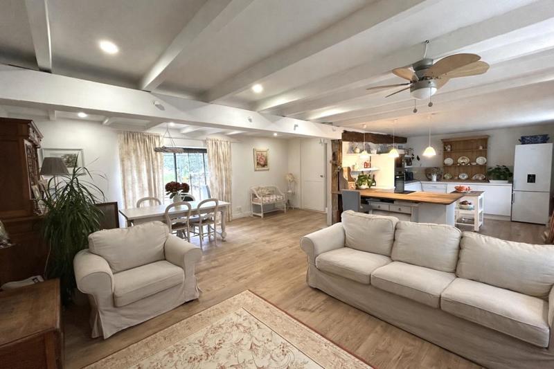 Maison - 92 m² - 4 pièces