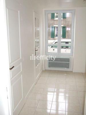 Immeuble - 250 m² - 16 pièces