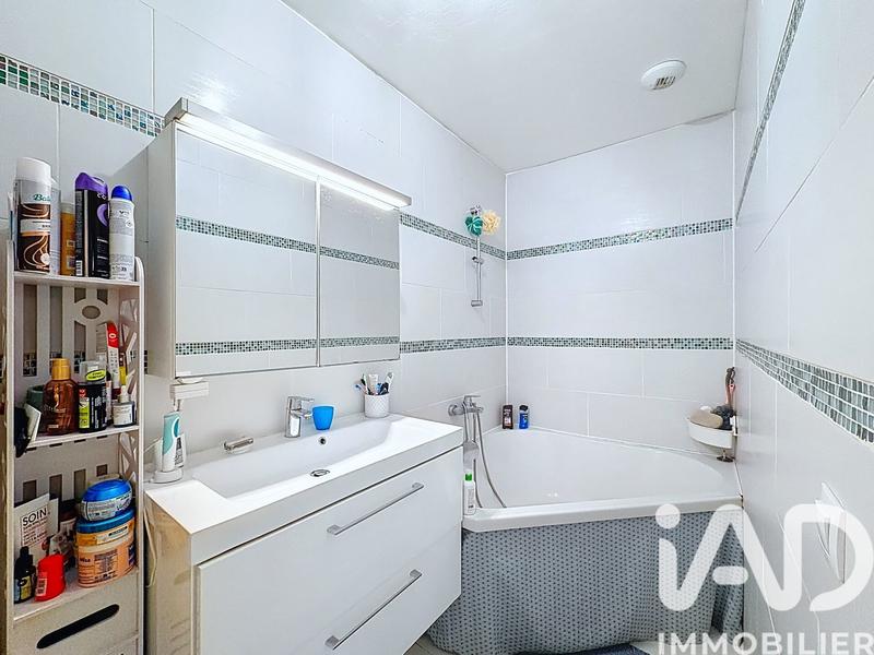 Maison - 142 m² - 6 pièces