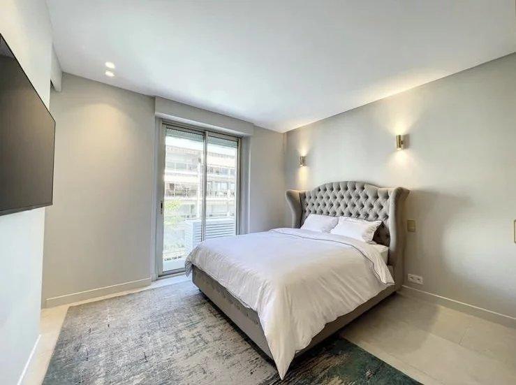 Appartement - 97 m² - 3 pièces