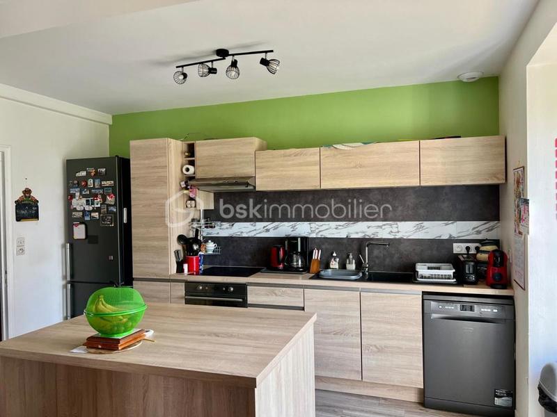 Maison - 167 m² - 6 pièces