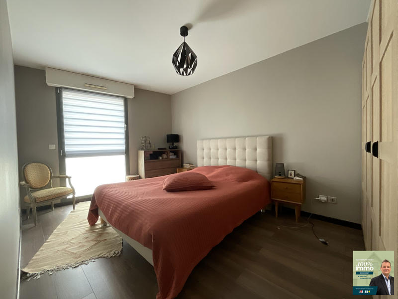 Appartement - 105 m² - 4 pièces