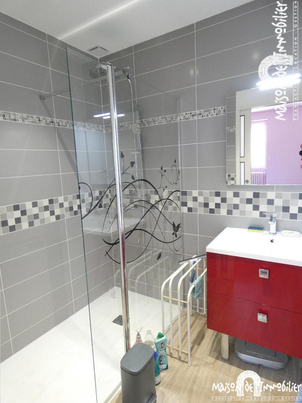 Maison - 285 m² - 7 pièces