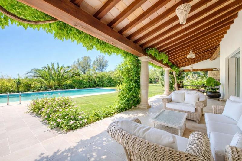 Maison - 220 m² - 4 pièces