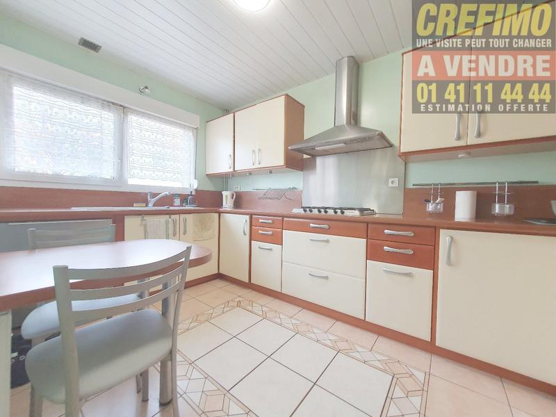 Maison - 122 m² - 4 pièces