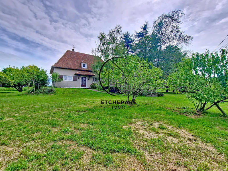 Maison - 167 m² - 6 pièces