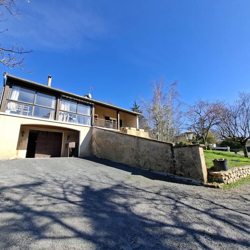 Maison - 134 m² - 5 pièces