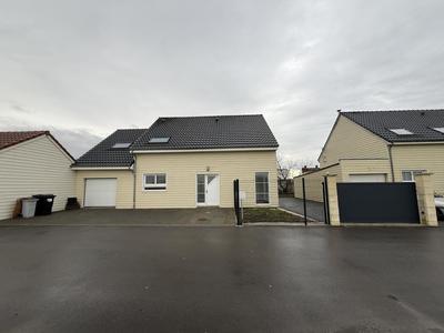 Pavillon - 153 m² - 8 pièces