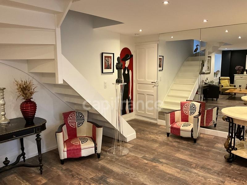 Maison bourgeoise - 188 m² - 6 pièces