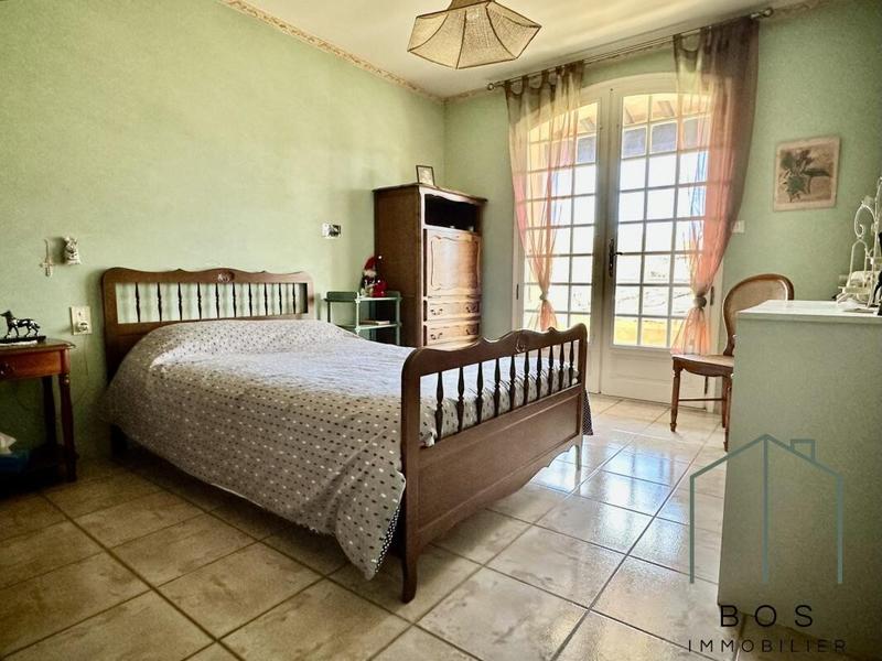 Villa - 192 m² - 7 pièces