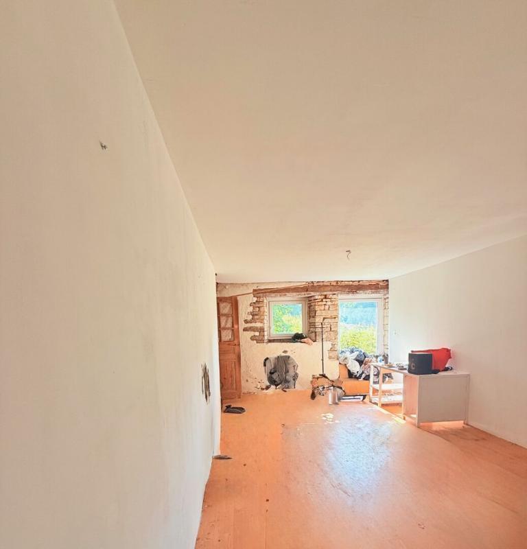 Maison - 300 m² - 7 pièces