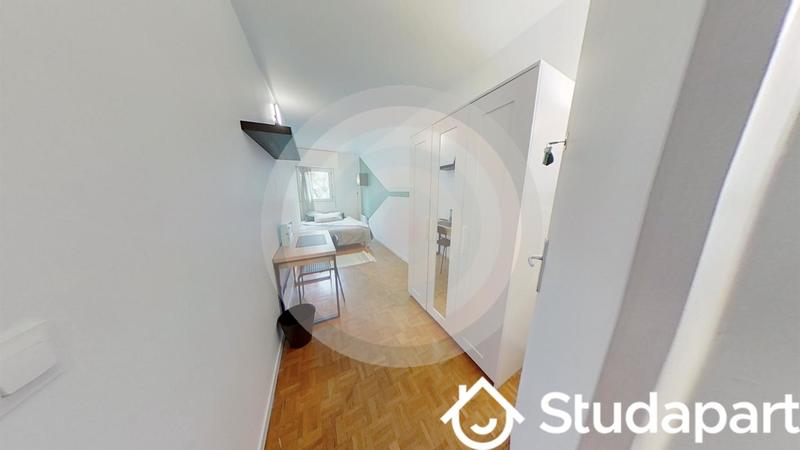 Chambre - 10 m² - 1 pièce