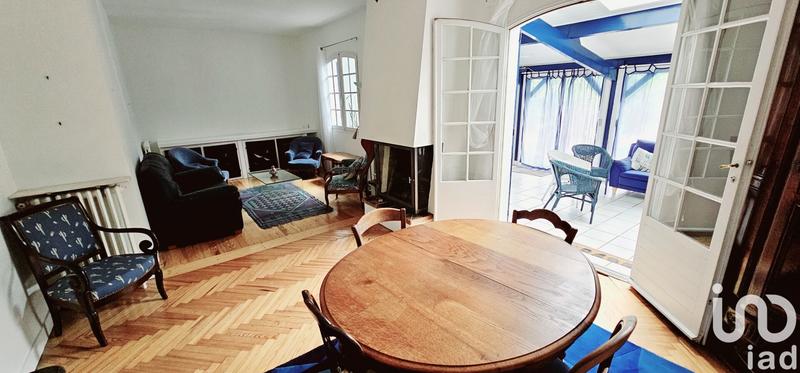 Maison - 161 m² - 7 pièces