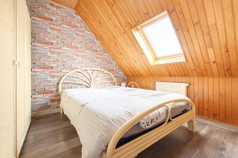 Maison - 106 m² - 7 pièces