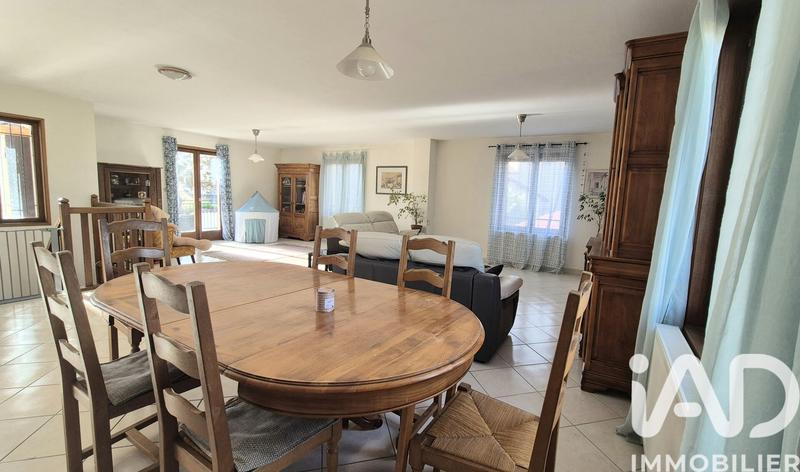 Maison - 150 m² - 7 pièces