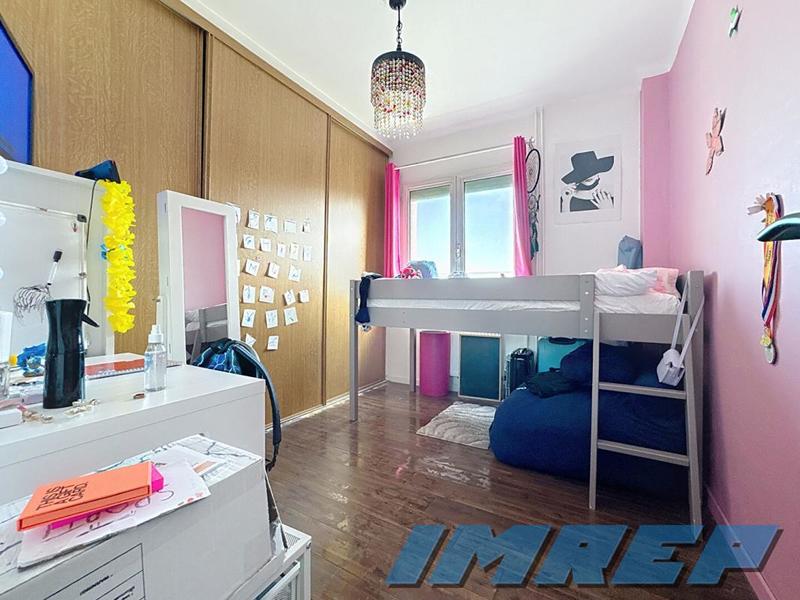 Appartement - 67 m² - 4 pièces