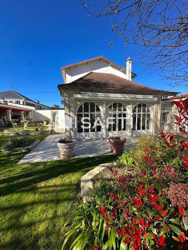 Maison - 182 m² - 4 pièces