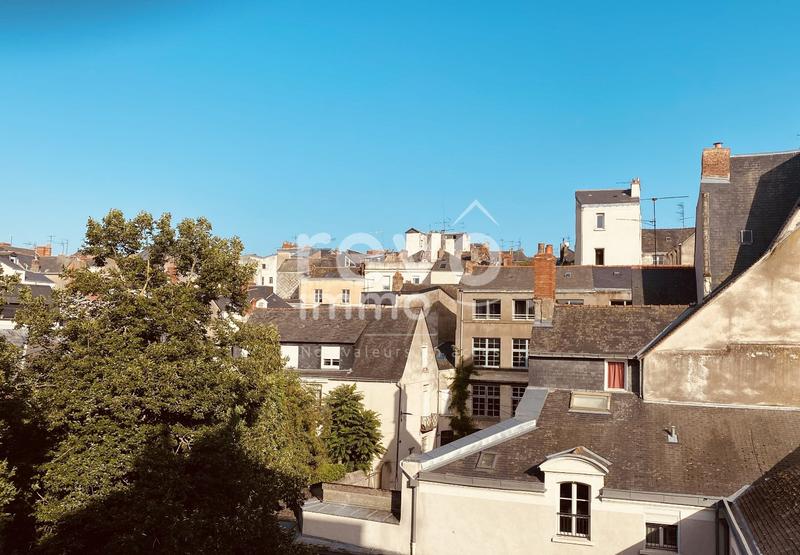 Appartement - 77 m² - 3 pièces