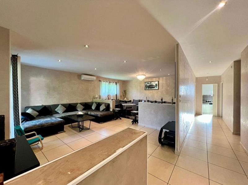 Maison - 140 m² - 4 pièces