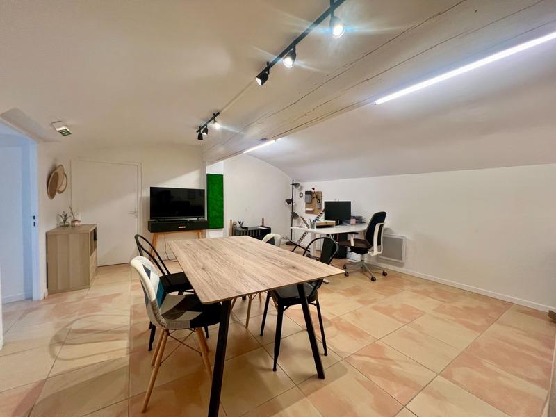 Local commercial - 80 m² - 3 pièces