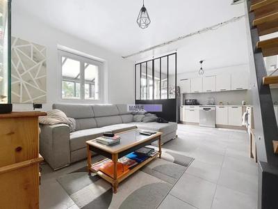 Maison - 123 m² - 6 pièces