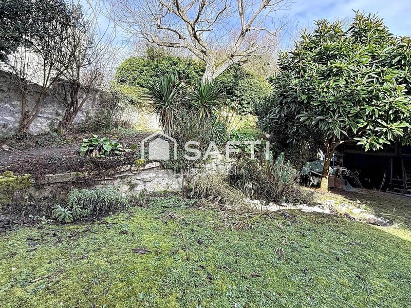 Maison - 150 m² - 8 pièces