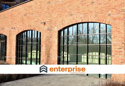 Local d'activité / Entrepôt - 360 m²