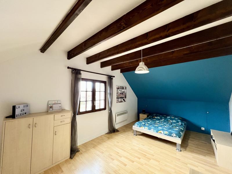 Maison - 180 m² - 7 pièces