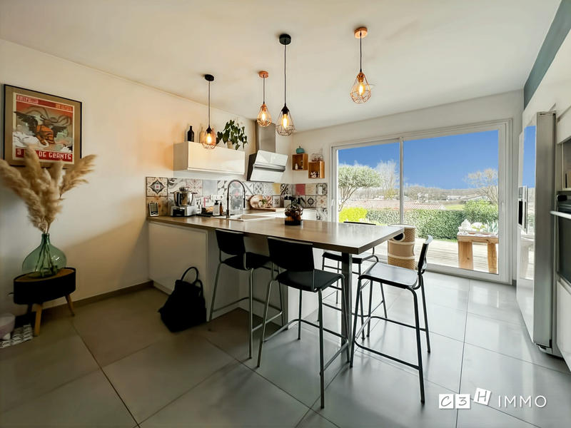 Maison contemporaine - 131 m² - 5 pièces